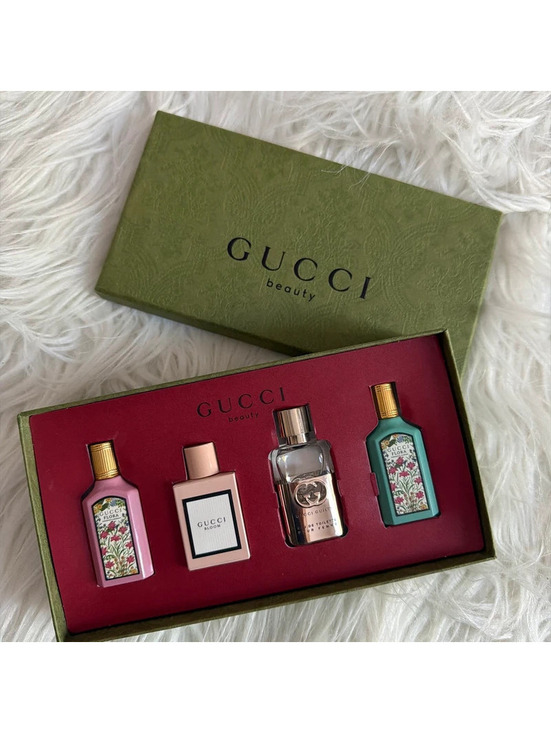Gucci Accessories - Gucci beauty mini perfume set